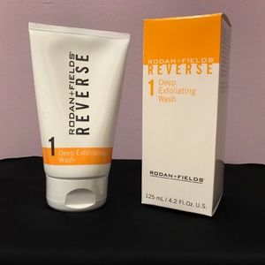 Rodan & Fields Reverse Deep Exfoliating Wash